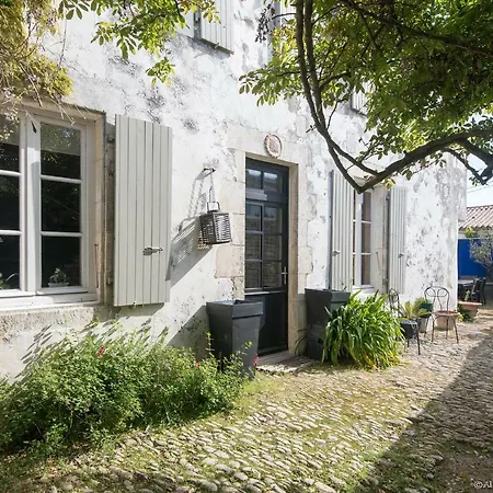 Le Clos Du Vieux Porche